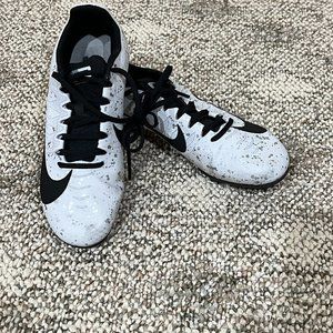 Girls Track Spike shoes Size 7